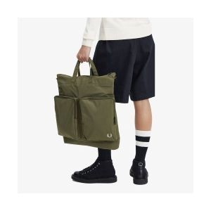 프레드 PERRY 나일론 헬멧 백V71 CFPU2417265-V71