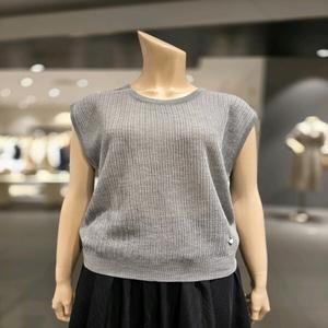 보니스팍스 뒤 크로스 라운드 숏 나시 니트 B1G25KPO640_이미지