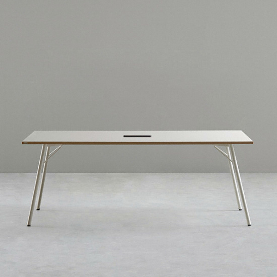 데스커 DSBD919A 콘센트형 식탁 1900 (의자별도)_이미지