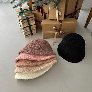 리브 양털 뽀글이 벙거지 겨울 모자 WFGEL8U