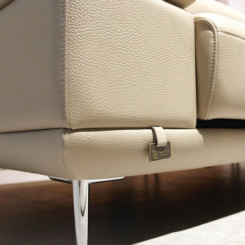 ��Ʈ�� ������ �����̵� õ���밡�� ���� 4�ο�