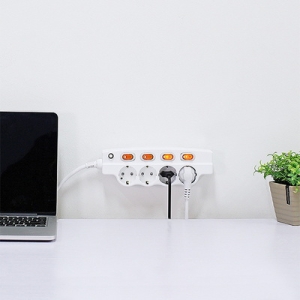 뉴퍼펙트 히키스 무타공 강력접착 다용도 만능 멀티탭 걸이 CONNECT_이미지