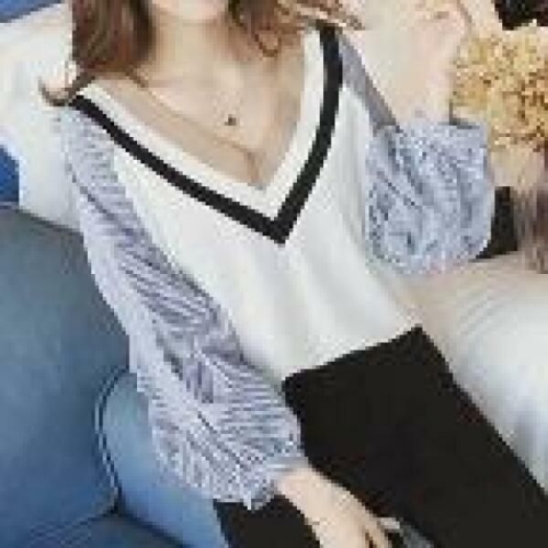 에이치플러스몰 여자 브이넥 긴팔 티셔츠 퍼프소매 착시 W75F458_이미지