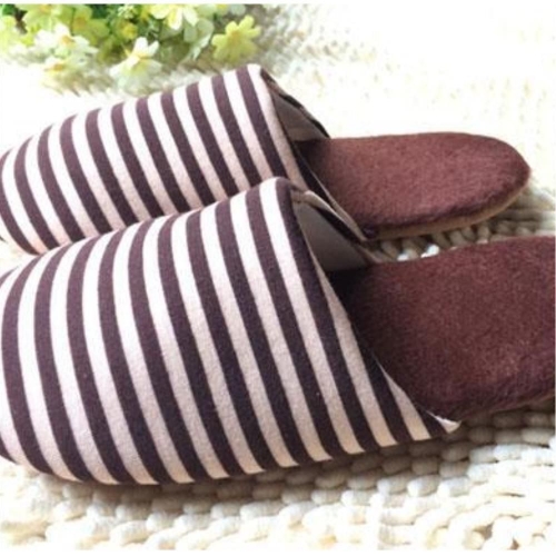 미쉘 실내화 슬리퍼 사무실실내화 사무실슬리퍼 거실화 욕실화 화장실슬리퍼 욕실슬리퍼이미지입니다. 누르면 해당 게시물로 새창이동합니다.