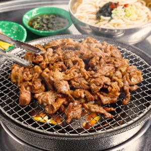 마녀바스켓 대구 북성로 연탄불고기 300g (3개)