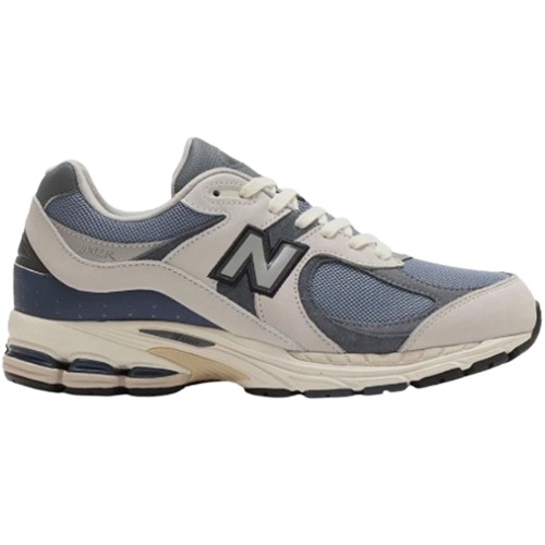 뉴발란스 X 아트모스 2002R 운동화 M2002RAN