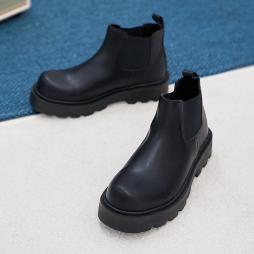 디자이어로즈 키높이굽 남자 봄 가죽 첼시부츠 30104823A이미지입니다. 누르면 해당 게시물로 새창이동합니다.