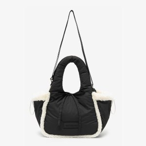 뉴발란스 NB 브리즈팩_미니 뽀글이 크로스백 NBGCFFW109-19