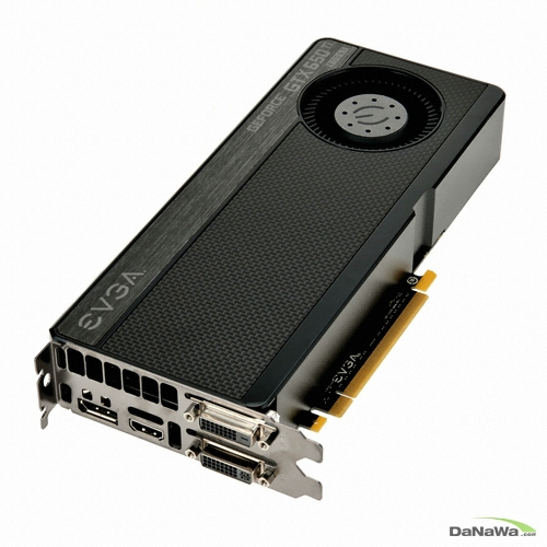 EVGA ������ GTX650 Ti BOOST SC D5 2GB