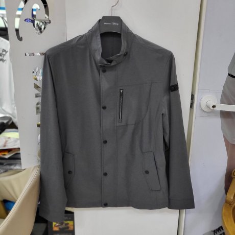 디즈니골프 하이넥 사파리형 점퍼 DN1MJP001이미지입니다. 누르면 해당 게시물로 새창이동합니다.