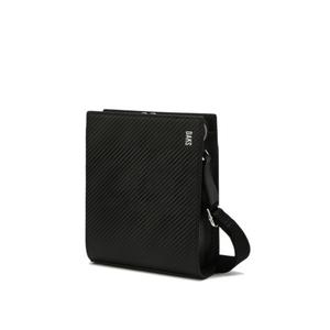 MENS ACCESSORIES 크로스백 블랙 카본 엠보 가죽 DBBA5EE41BK 148153