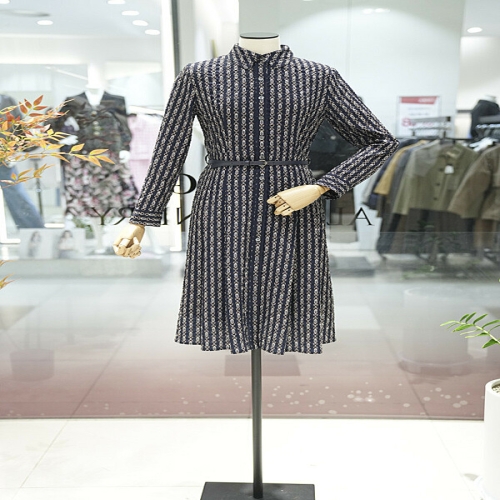 BCBG 체인 벨티드 원피스 B6A20621