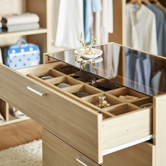 �ѻ� ������ ������ 4�� ���Ϸ����� ������ 800