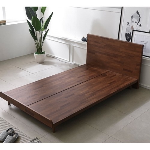 ���Ͱ��� �� �ֹٿ� ����� ħ�� Q