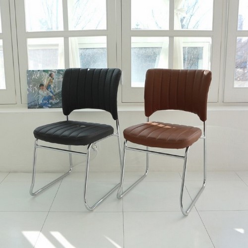 포네라 투투 체어