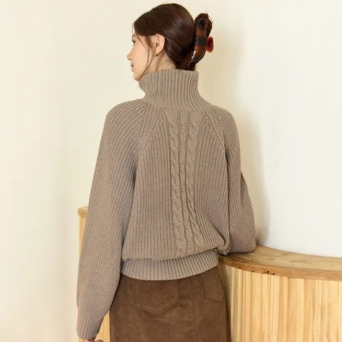 아워호프 Phoebe Cable Turtleneck Knit Khaki Beige H25WT-KN03-KBE 964494
