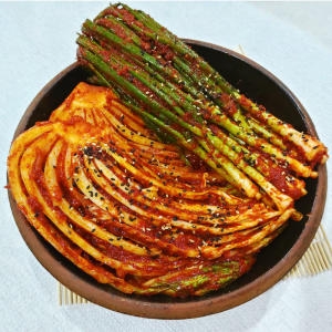 나의디미방 맛있게 매운 실비김치 800g + 실비파김치 500g