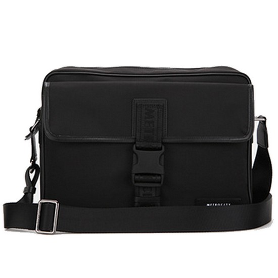 ��Ʈ�ν�Ƽ ũ�ν��� M201PT1631Z