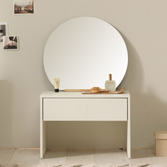 BIF����׿� Ʈ���� �½� �ܼ� ���� ȭ��� 600