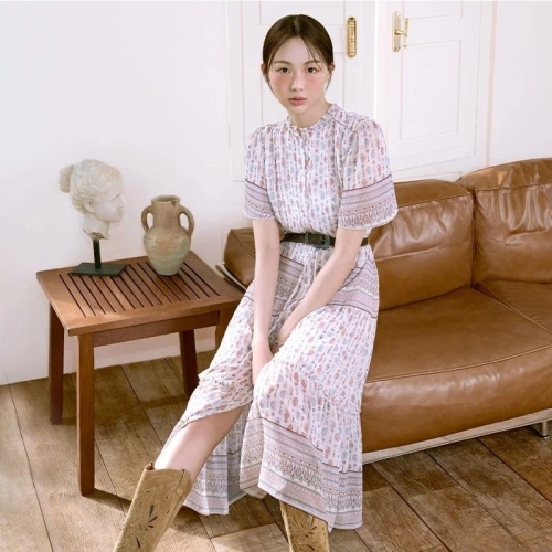  플라스틱아일랜드 여성 로브형 티어드 원피스 PR2WO504