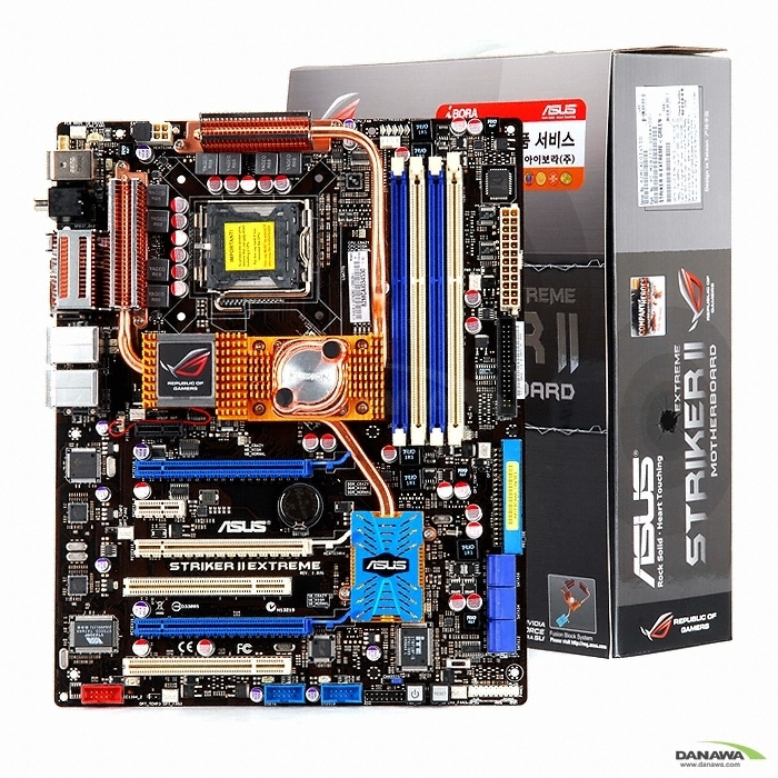 ASUS Striker 2 Extreme 아이보라_이미지