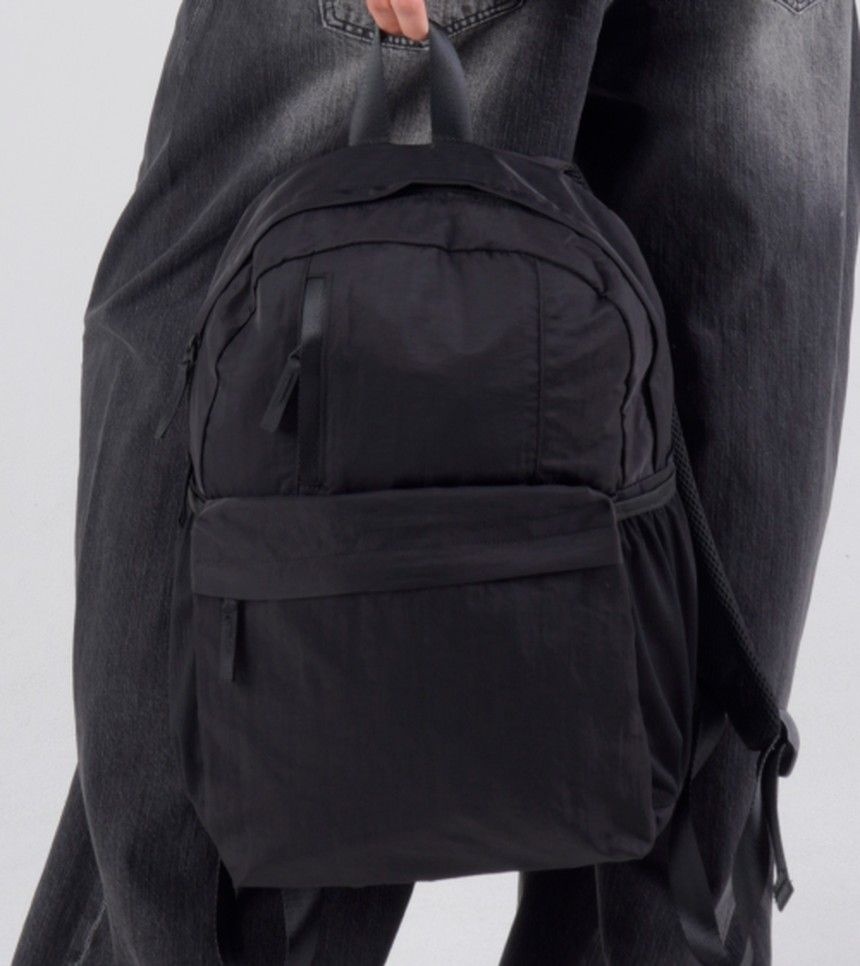 버튼서울 캐주얼 에센셜 시티 백팩 블랙 BACKPACK0003