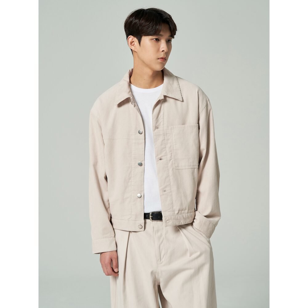  에잇세컨즈 코듀로이 숏 트러커 아이보리 263939CY20