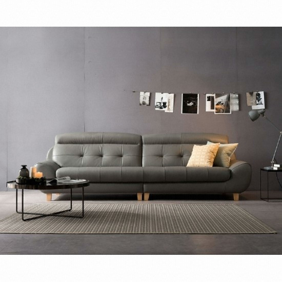 ���ڸ� ��� ����ū õ������ ���� 4�ο�