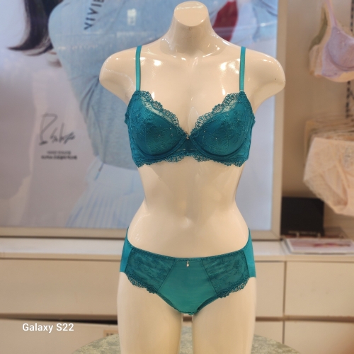 르페 비비안 꾸뜨 치자수 부직포브라와 햄팬티 BR980A-BP980AP