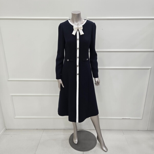 미니멈 패플 M1AGWO1950DV 라인배색 리본 A라인 원피스