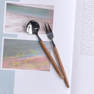 로렌스 실버 우드 커트러리 포크