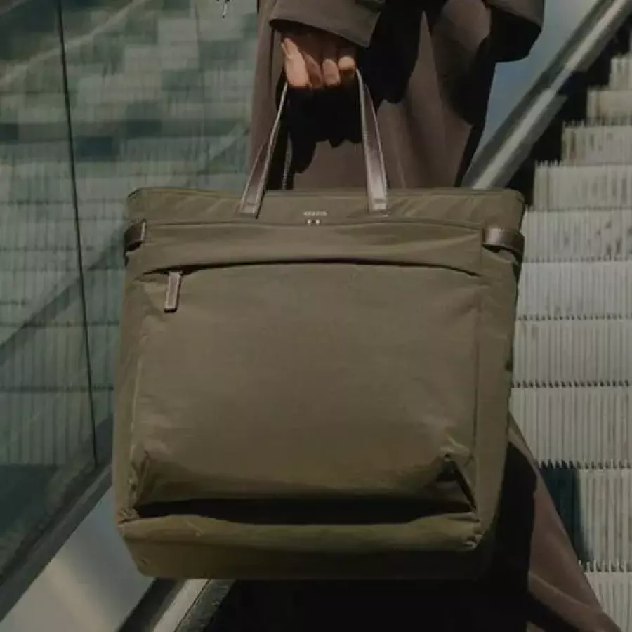 HATCH-BAG 카키 나일론 토트백 HJBA6F331K2