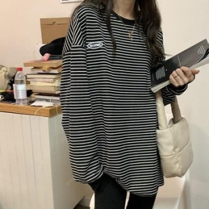 오노마 ONM 레깅스코디룩 먼치 베리유 커플룩 일부 버닝 32617245_이미지