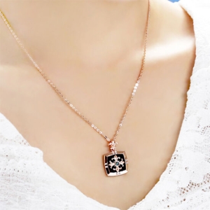 ���̺��� 14K ũ�ν� ���Ʈ GP3145