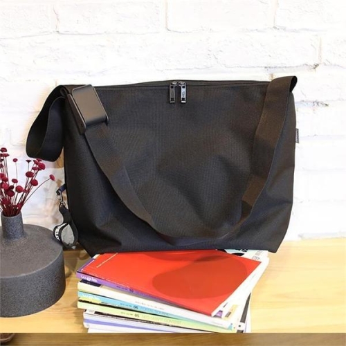 라일리 Rly 경량 블랙 크로스백 힙색 숄더백 레프트필드 1191 S9509074_이미지