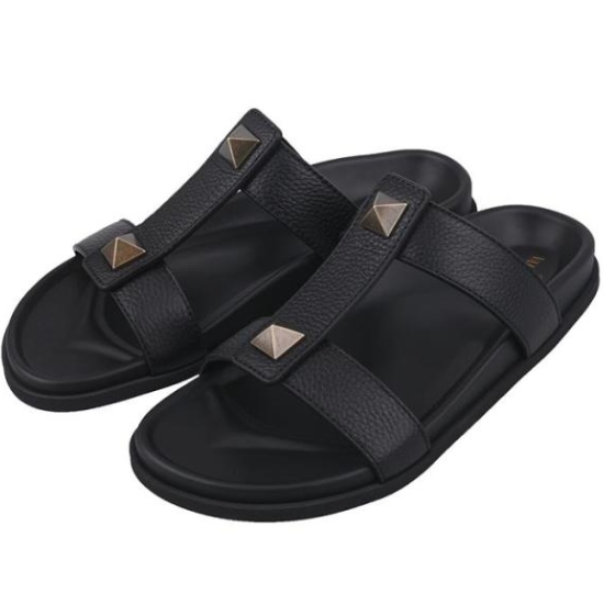 발렌티노 빅 락스터드 슬리퍼 S0E43 GTW 0NO이미지입니다. 누르면 해당 게시물로 새창이동합니다.