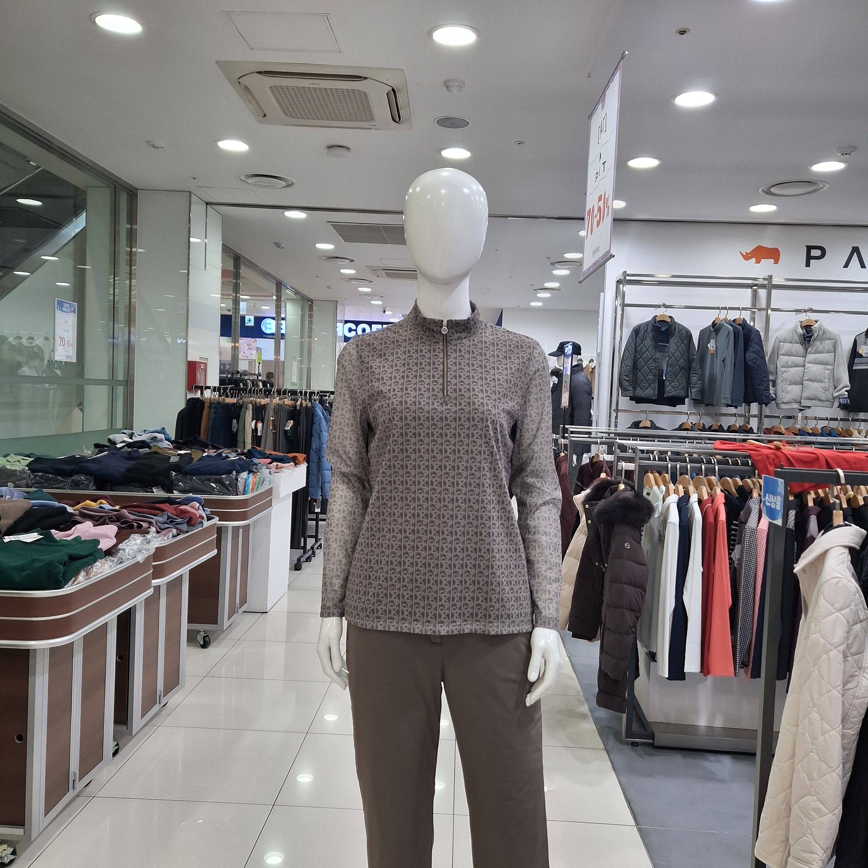 PAT 메쉬 프린트 반집업 티셔츠 1M25431-1_US_이미지