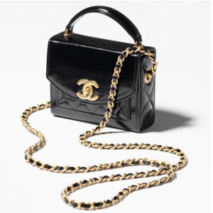 샤넬 탑핸들 사각 미니백 블랙 체인 플랩 페이턴트 램스킨 AP4123