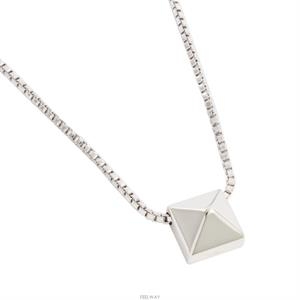 발렌티노 락스터드 체인 목걸이 3Y2J0P24MET 172_이미지