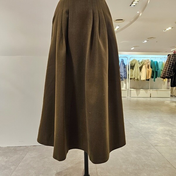 미엘로 앞핀턱주름뒷밴딩롱스커트 MM61SK104BRFF_이미지