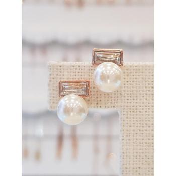 볼라레 세이브존01 의미있는선물 사각 큐빅 진주귀걸이 spe700 S16267858