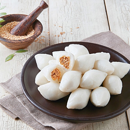 아하식품 우리쌀 깨송편 1kg (1개)_이미지