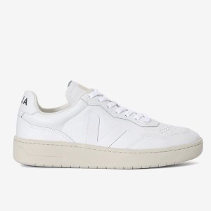  베자 VEJA 단정하고 깔끔한 남녀 데일리 스니커즈 V-90 브이나인티 SVJU233