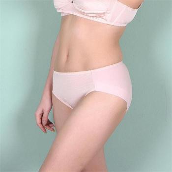 ONM 탄탄한 레이온 여성 삼각팬티 여친선물 통기성 S8649587
