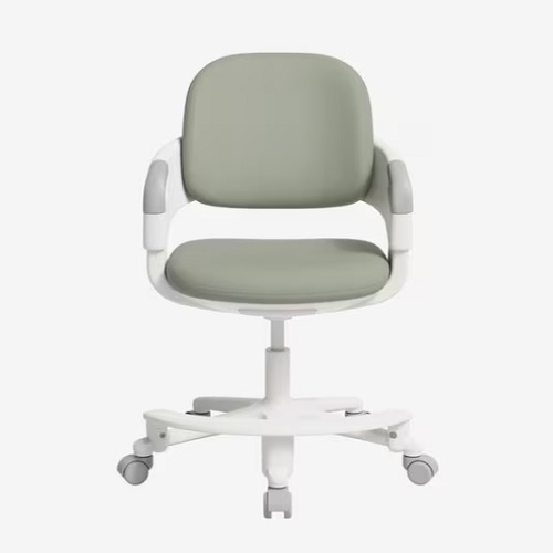 �õ��� ���� 2���� �ʵ��л� ��� ����