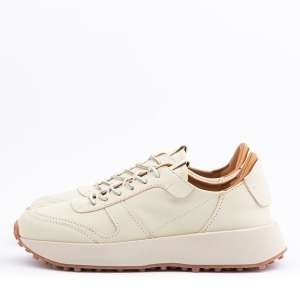 남성화 푸투라 X 화이트 볼넓은 프리미엄 스니커즈 JS_B10881AA_01 294032