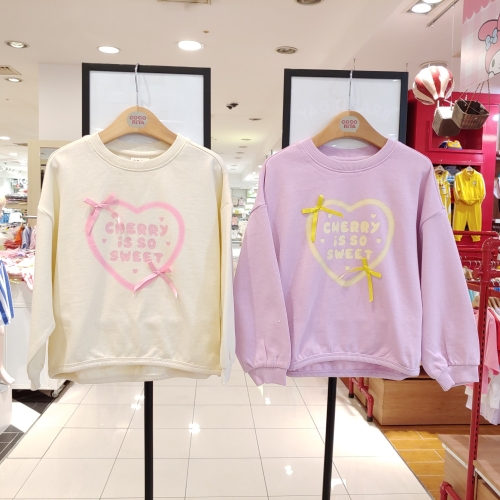 코코리따 D멀티샵NEW 세미크롭 그래픽 스웻셔츠 CEMA24WG1 라일락 130