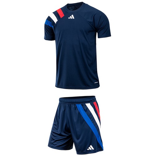 아디다스 포르토레 23 세트 IK5738+IK5729이미지입니다. 누르면 해당 게시물로 새창이동합니다.