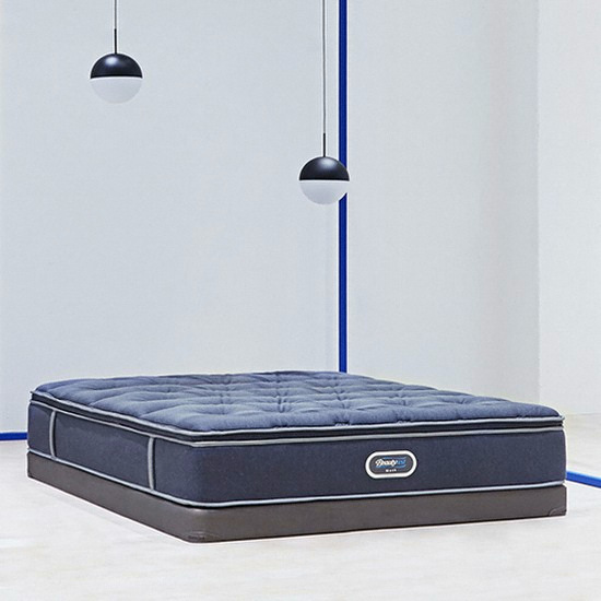 �ø� �غ��� ħ�� Q ���ַ� Ÿ��