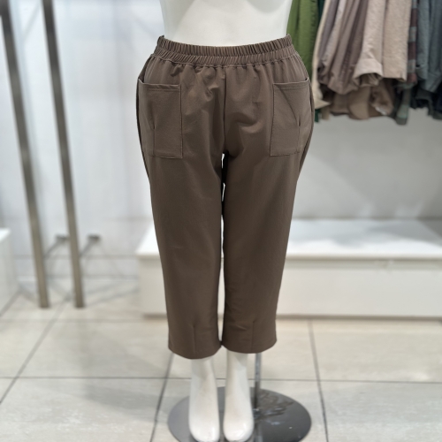 벨라디터치 V3F3SL30 밴딩 앞뒤포켓 바지이미지입니다. 누르면 해당 게시물로 새창이동합니다.